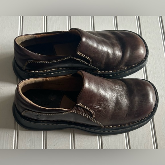 BÖRN womens size 7 leather slip on shoes - Picture 7 of 8